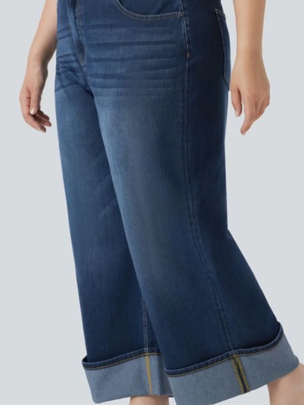 HALARA Wide-Leg Cuffed Denim Jeans in Blue Women’s Large